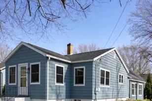 721 W Michigan St, New Buffalo, MI 49117 - Photo 1