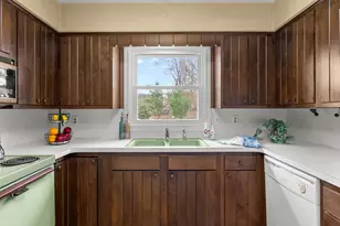 6201 Westlins Ave, Kalamazoo, MI 49009 - Photo 9