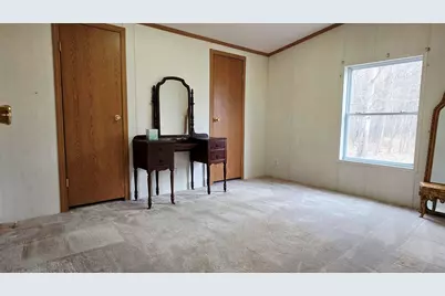 7272 Cedar Lake Road NE, Edmore, MI 48829 - Photo 17