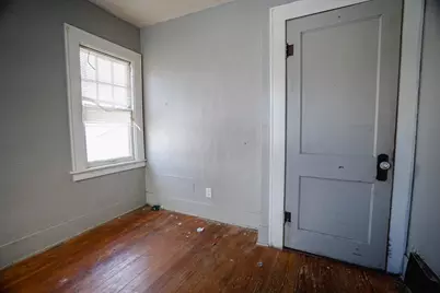 1522 Robertson Avenue, Lansing, MI 48915 - Photo 9