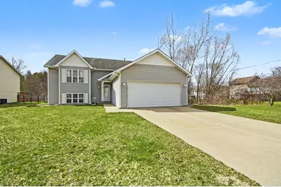 5151 Taylor Ridge Drive SE, Kentwood, MI 49512 - Photo 3