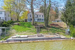 68270 N Shore Dr, Edwardsburg, MI 49112 - Photo 1