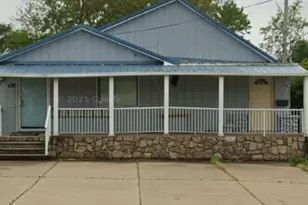 439 W Columbia Ave, Battle Creek, MI 49014 - Photo 1