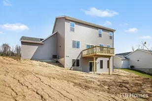 5952 Valley Point Dr SE, Caledonia, MI 49316 - Photo 3