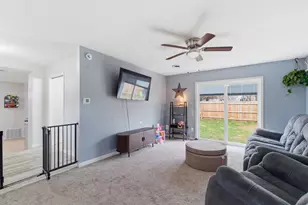 2428 Edgewood Dr, Kalamazoo, MI 49008 - Photo 5
