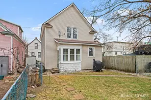 17 Vandine Pl NE, Grand Rapids, MI 49503 - Photo 21