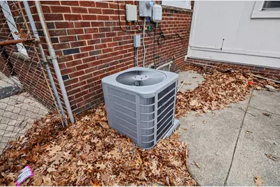 16610 Greenlawn Street, Detroit, MI 48221 - Photo 25