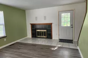 1041 Wolf Lake Dr, Baldwin, MI 49304 - Photo 7