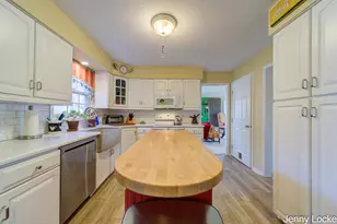 1530 Bayview Dr, Norton Shores, MI 49441 - Photo 21