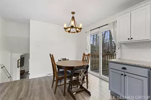 2226 Greenview Dr SW, Wyoming, MI 49519 - Photo 21