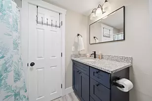 414 N Pleasant St, Jackson, MI 49202 - Photo 23