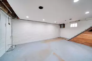 414 N Pleasant St, Jackson, MI 49202 - Photo 25