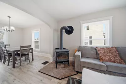 414 N Pleasant Street, Jackson, MI 49202 - Photo 11