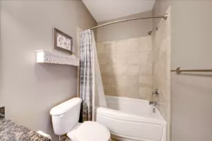 2591 W Towne St, Ann Arbor, MI 48103 - Photo 41