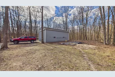 10345 Red Oak Ridge, Howard City, MI 49329 - Photo 13