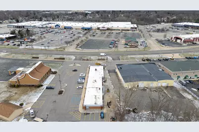 4260 Plainfield Avenue NE, Grand Rapids, MI 49525 - Photo 19