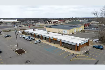 4260 Plainfield Avenue NE, Grand Rapids, MI 49525 - Photo 17