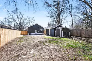 911 Hickory St, Niles, MI 49120 - Photo 23