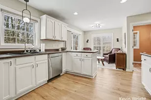 1041 Bear Lake Rd, Muskegon, MI 49445 - Photo 9