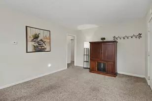 91 N Cedar Ave, Battle Creek, MI 49037 - Photo 5