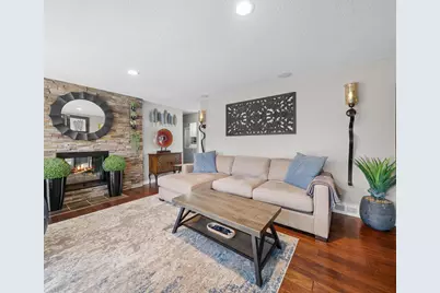 43440 Cottisford Street, Northville, MI 48167 - Photo 3