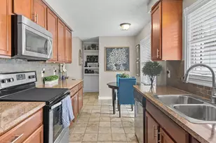 43440 Cottisford St, Northville, MI 48167 - Photo 11