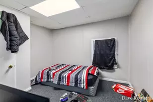 737 Clancy Ave NE, Grand Rapids, MI 49503 - Photo 17