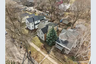 737 Clancy Avenue NE, Grand Rapids, MI 49503 - Photo 37