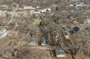 737 Clancy Ave NE, Grand Rapids, MI 49503 - Photo 39