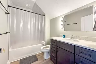 1673 E Parkdale Ave, Manistee, MI 49660 - Photo 25