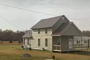 1673 E Parkdale Ave, Manistee, MI 49660 - Photo 3