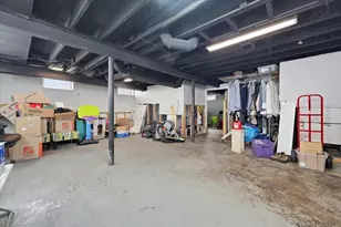 24883 Brittany Ave, Eastpointe, MI 48021 - Photo 25