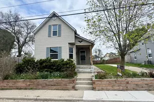 723 Tulip St SW, Grand Rapids, MI 49503 - Photo 17