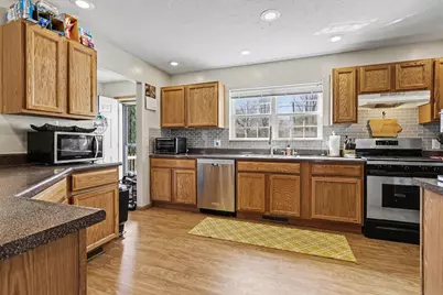 3967 Hennesey Road, Watervliet, MI 49098 - Photo 9