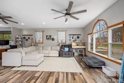3840 Harrington Road, Delton, MI 49046 - Photo 11