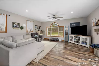 3840 Harrington Road, Delton, MI 49046 - Photo 9