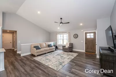 6286 Parker Street, Allendale, MI 49401 - Photo 9