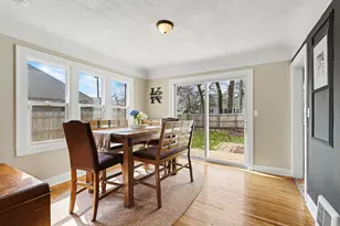 2443 Cherrywood Ct SW, Wyoming, MI 49519 - Photo 15