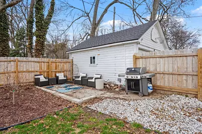 2443 Cherrywood Court SW, Wyoming, MI 49519 - Photo 33