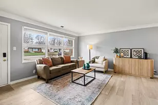 260 Kenyon Dr, Troy, MI 48083 - Photo 5