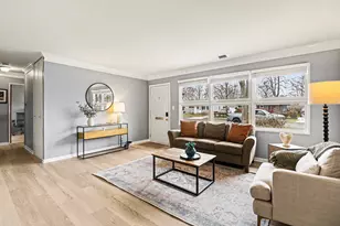 260 Kenyon Dr, Troy, MI 48083 - Photo 3