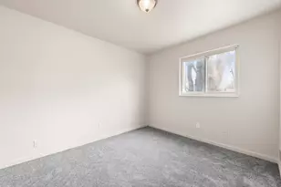 6469 Troy St, Taylor, MI 48180 - Photo 19