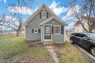 826 Carl Breeding Wy, Jackson, MI 49203 - Photo 25