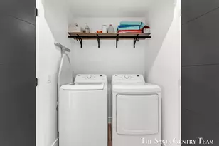 300 Washington Ave, Grand Haven, MI 49417 - Photo 33