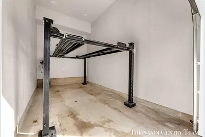 300 Washington Avenue #Unit 16, Grand Haven, MI 49417 - Photo 61