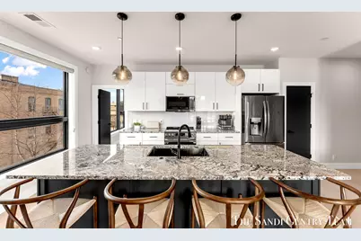 300 Washington Avenue #Unit 16, Grand Haven, MI 49417 - Photo 9