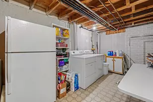 42565 Eldon Ave, Clinton Twp, MI 48038 - Photo 19