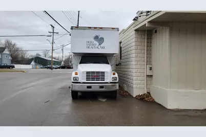 2 E Main Street, Hartford, MI 49057 - Photo 5