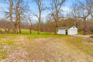 8750 N Riverview Dr, Kalamazoo, MI 49004 - Photo 35