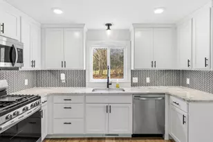 8750 N Riverview Dr, Kalamazoo, MI 49004 - Photo 13